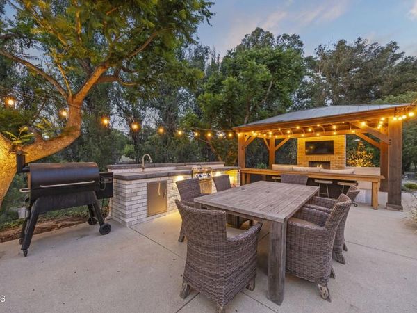 119 Alviso Drive, Camarillo, CA 93010