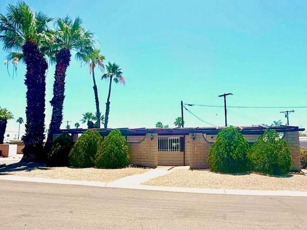 32121 Oakland Hills Street, Thousand Palms, CA 92276