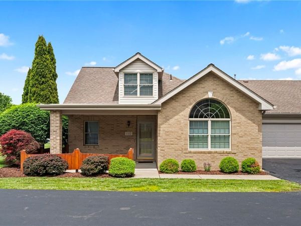110 Steeplechase Cir, Gibsonia, PA 15044