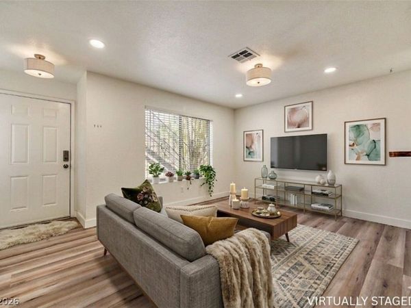 3923 Gogo Way , Unit 106, Las Vegas, NV 89103