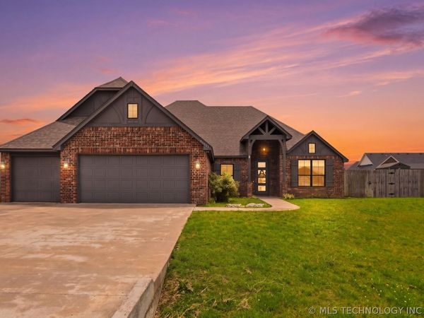 4192 E 130th Place North , Skiatook, OK 74070