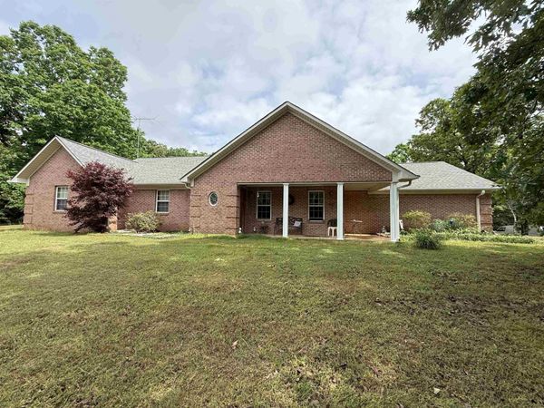 1777 HIGGINBOTTOM RD, Selmer, TN 38375