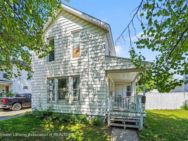 314 N Saginaw Street, Owosso, MI 48867
