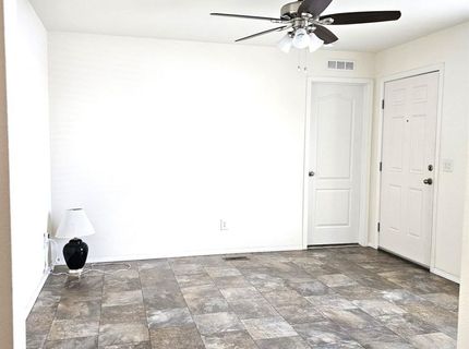 8665 Florin Rd #40, Sacramento, CA 95828 Photo