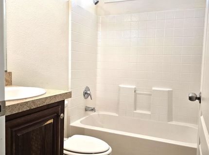 8665 Florin Rd #40, Sacramento, CA 95828 Photo