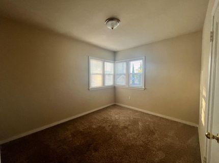 215 Washington, Ione, CA 95640 Photo