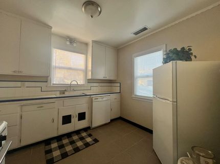 215 Washington, Ione, CA 95640 Photo