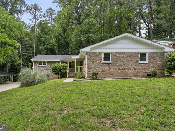 2889 White Oak Drive, Decatur, GA 30032