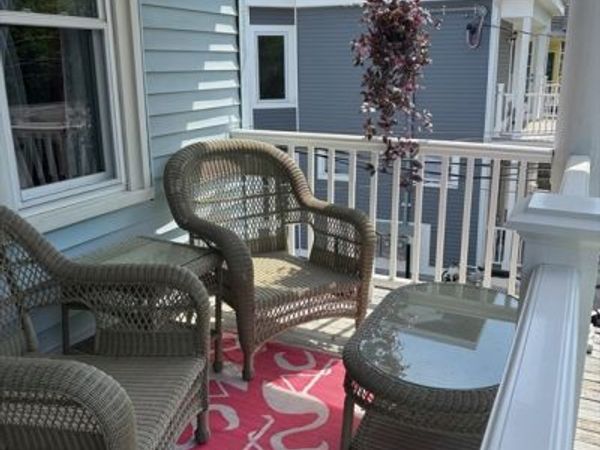 44 Waterhouse St, Unit 2, Somerville, MA 02144