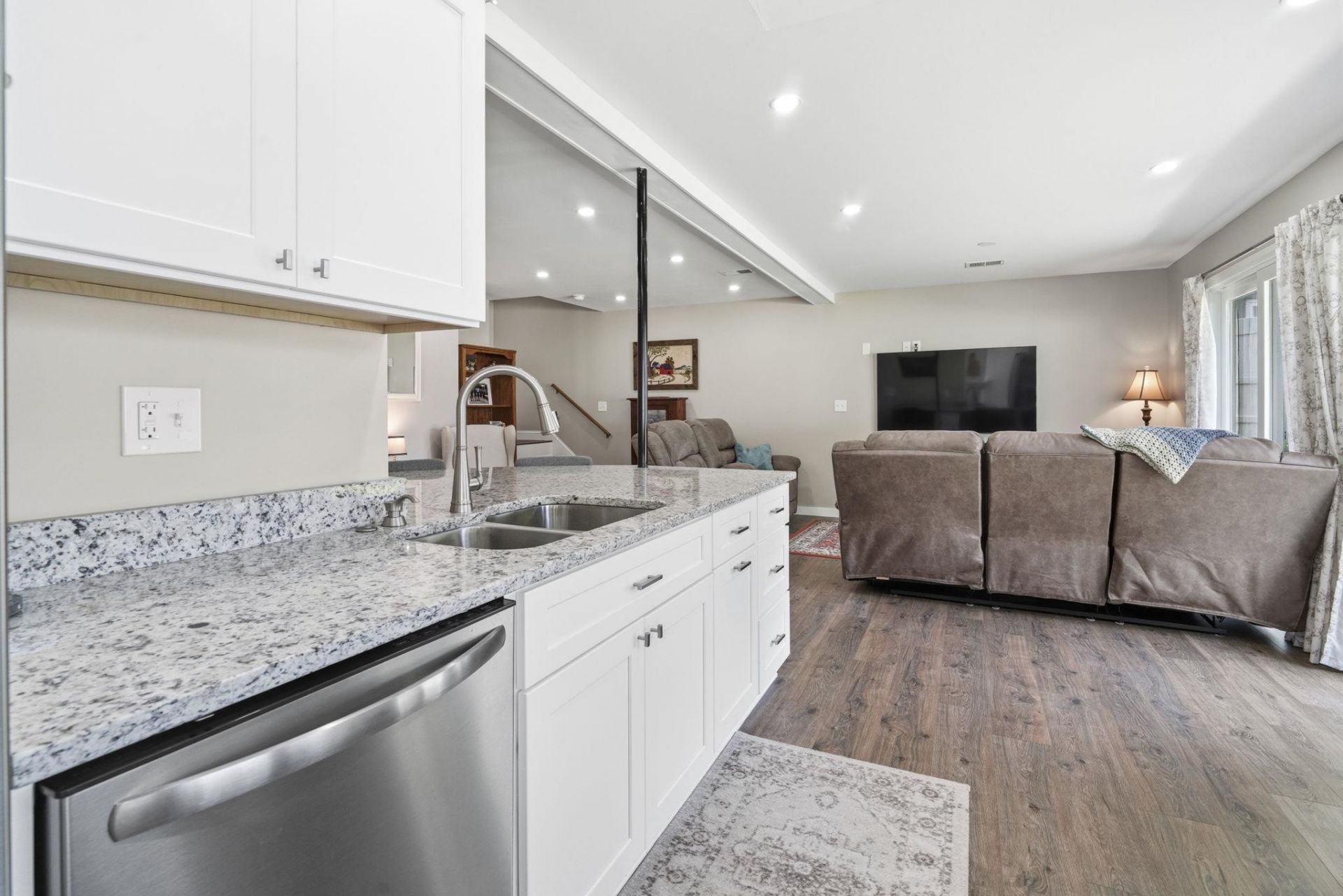 1406 Winddrift Ct. Photo 23