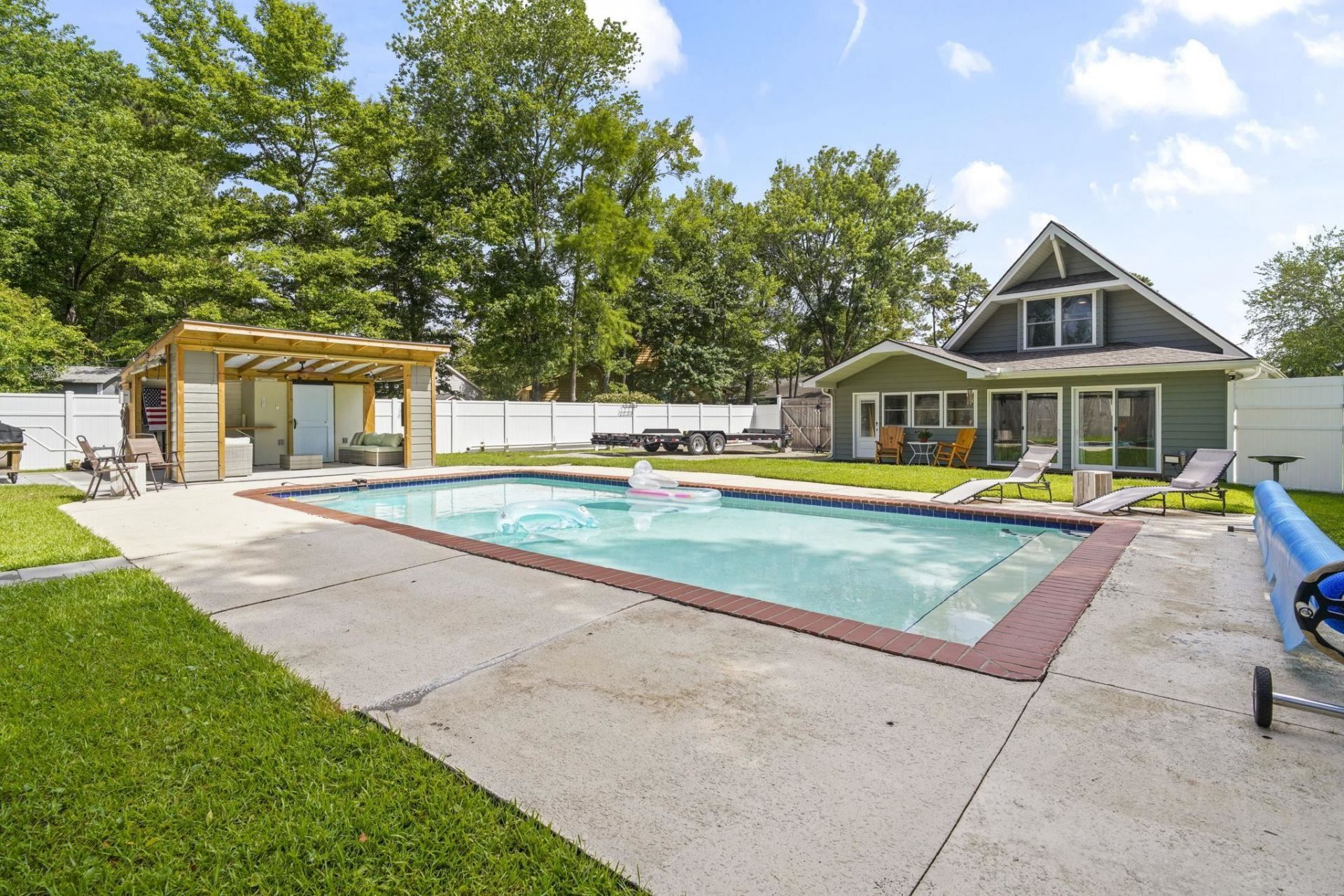 1406 Winddrift Ct. Photo 32