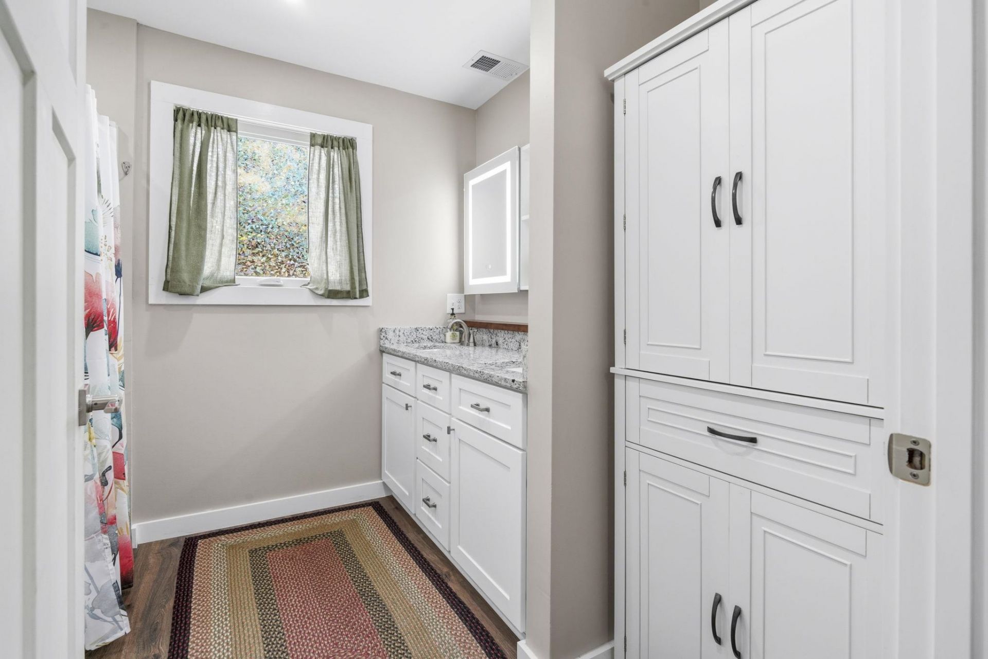 1406 Winddrift Ct. Photo 6