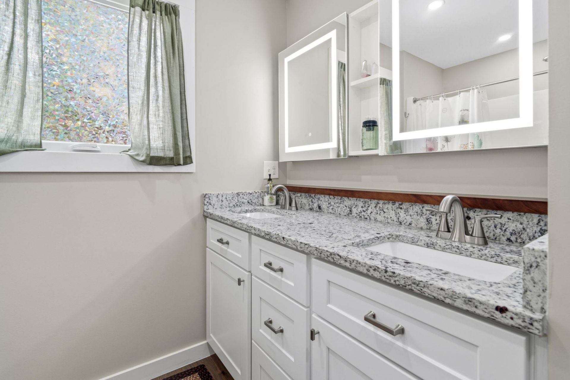 1406 Winddrift Ct. Photo 7