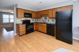 112 3rd Ave. S  photo 4