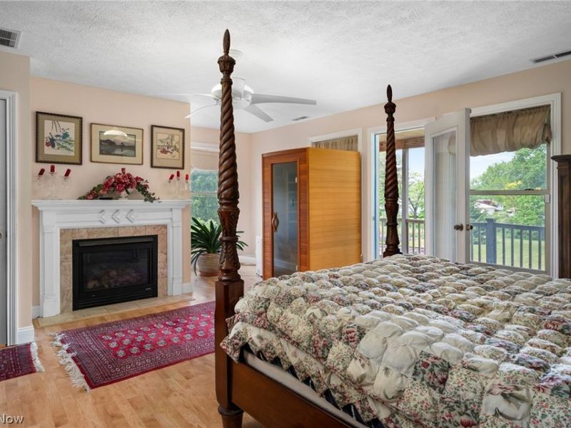 6560 Barton Road, North Olmsted, OH 44070 Photo 19