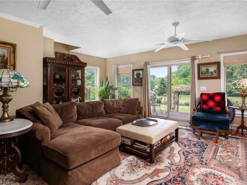 6560 Barton Road, North Olmsted, OH 44070 Photo 8