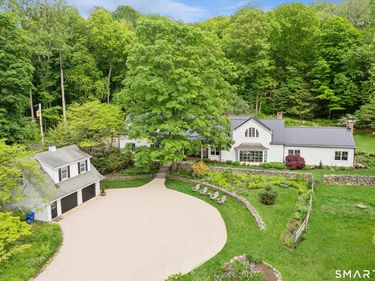 110 Chestnut Land, New Milford, CT 06776