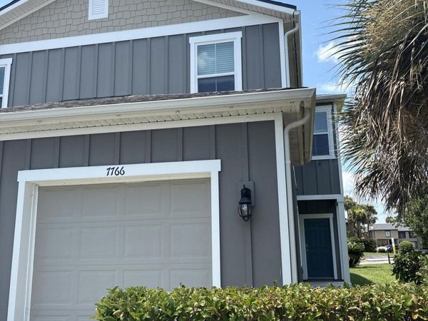 7766 LEGACY Trail, Jacksonville, FL 32256