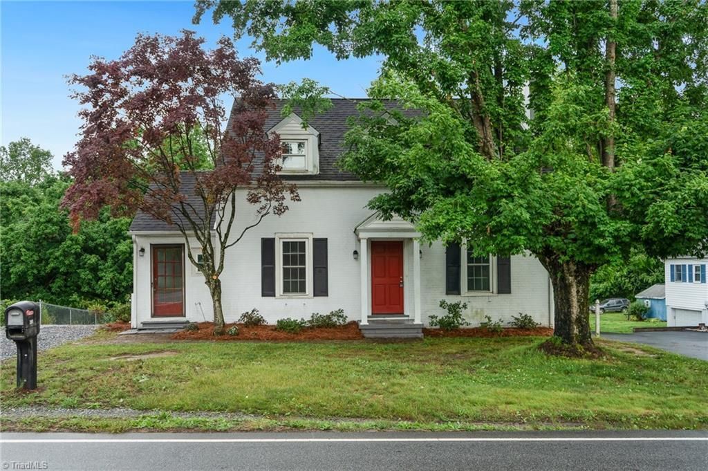 281 Welcome Arcadia Road, Lexington, NC 27295 Main Photo