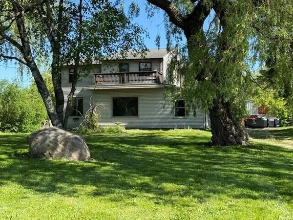 1304 Terminal ROAD, Grafton, WI 53024