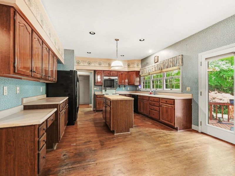2363 Heather Hill Boulevard N, Anderson Twp, OH 45244 Photo 8