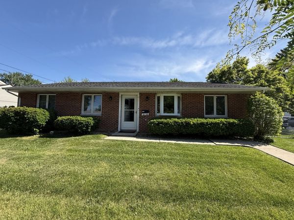 5199 Elmwood Road, Oak Forest, IL 60452