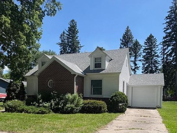 808 Grove Avenue, Montevideo, MN 56265