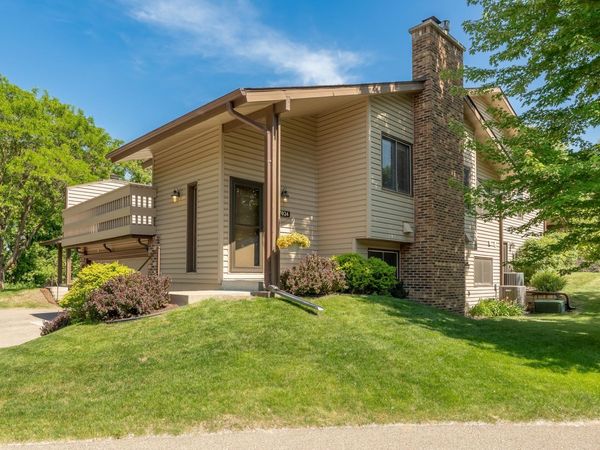 7024 W 113th Street, Bloomington, MN 55438