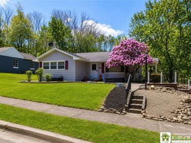 221 Willow Avenue, Jamestown, NY 14701