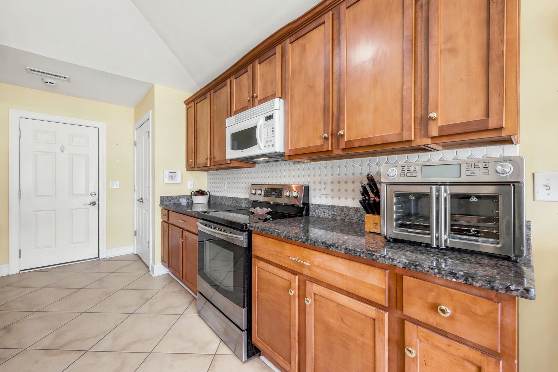 1037 Pecan Grove Blvd.  Photo 25