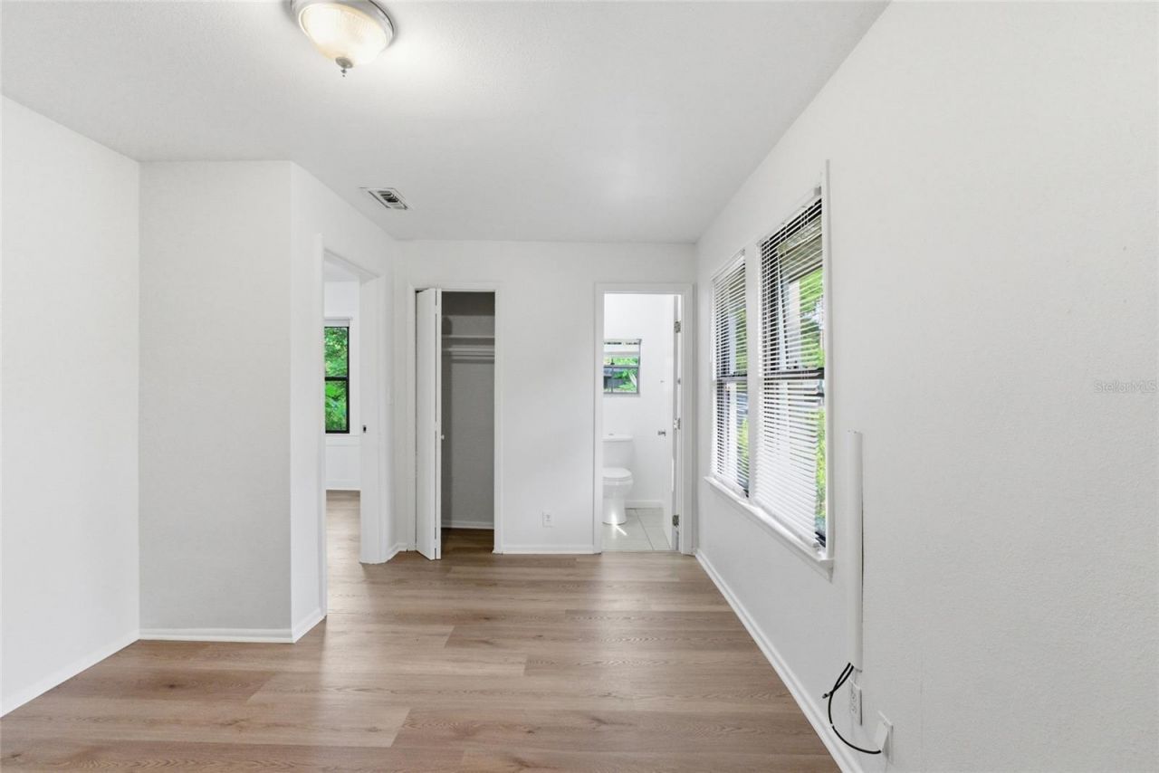 2206 Page Avenue, Orlando, FL 32806 Photo