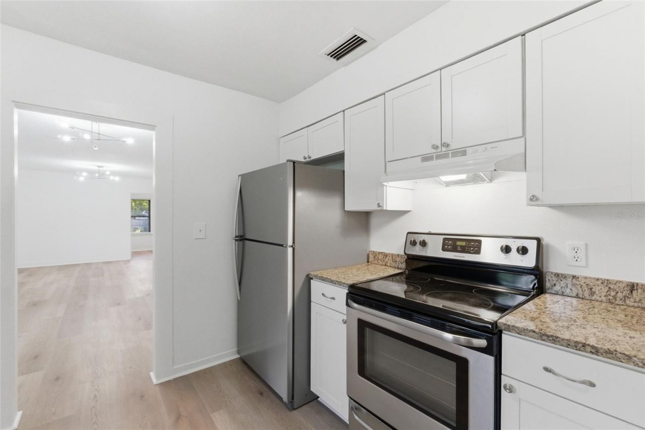 2206 Page Avenue, Orlando, FL 32806 Photo