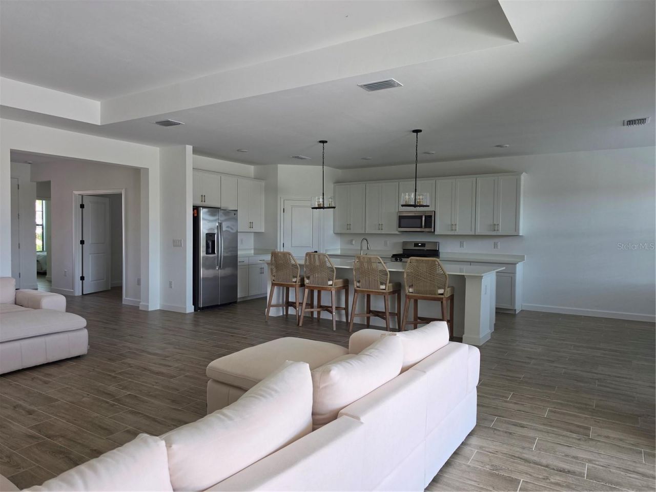 18334 Ridgeline Drive, Estero, FL 33928 Photo