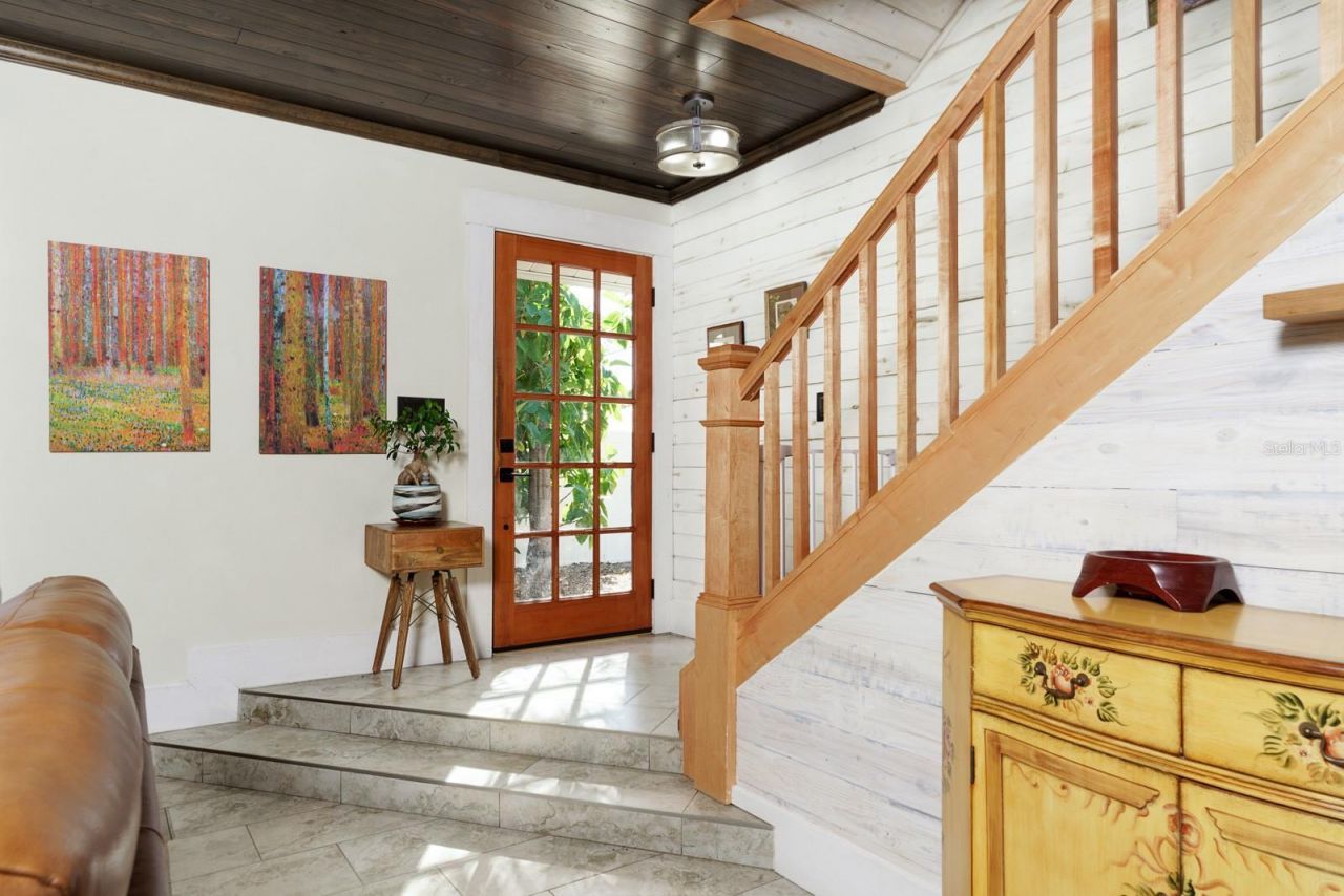 2690 Temple Street, Sarasota, FL 34239 Photo