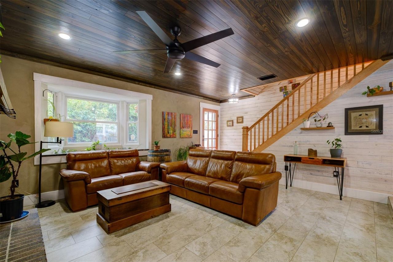 2690 Temple Street, Sarasota, FL 34239 Photo