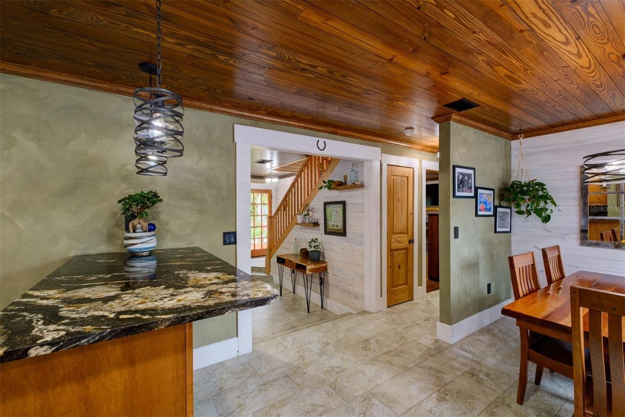 2690 Temple Street, Sarasota, FL 34239 Photo