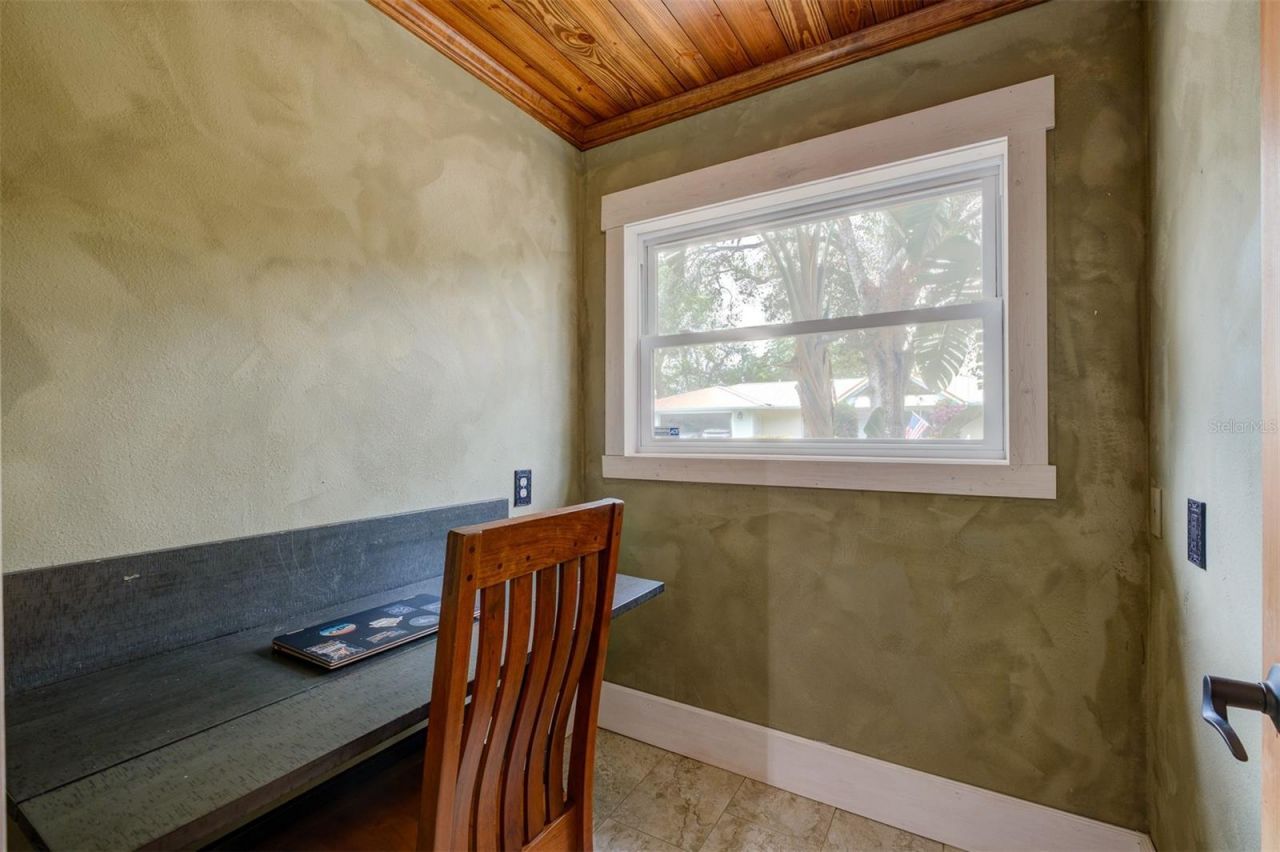 2690 Temple Street, Sarasota, FL 34239 Photo