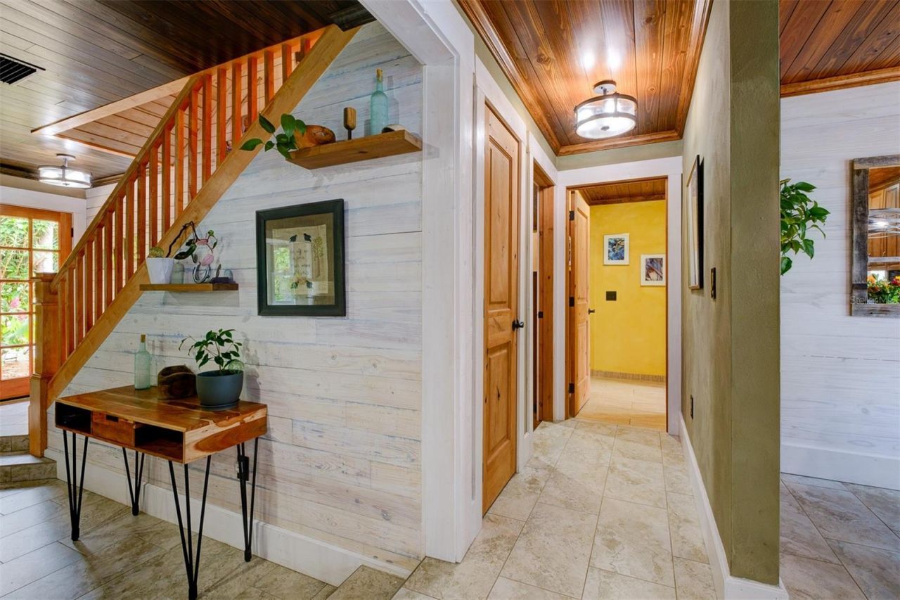 2690 Temple Street, Sarasota, FL 34239 Photo