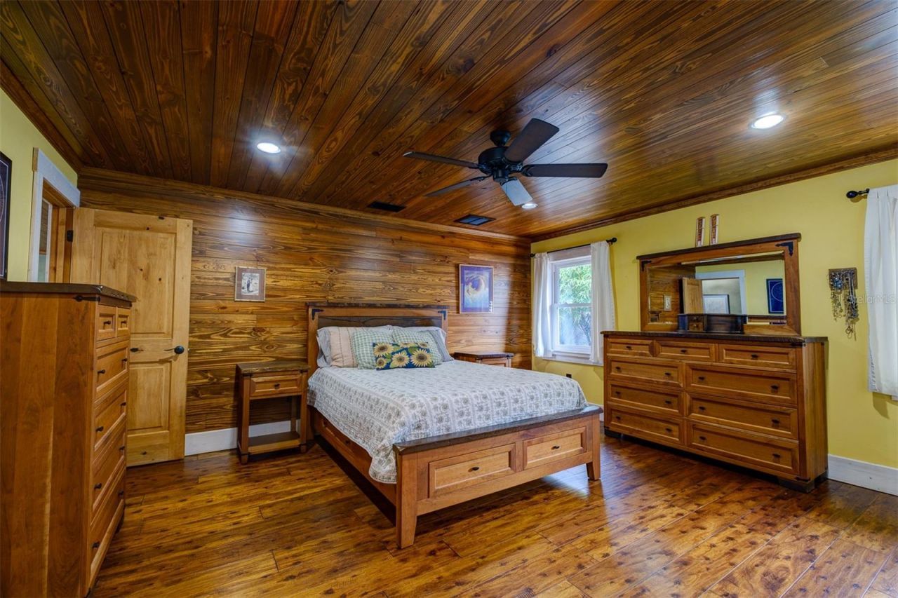 2690 Temple Street, Sarasota, FL 34239 Photo