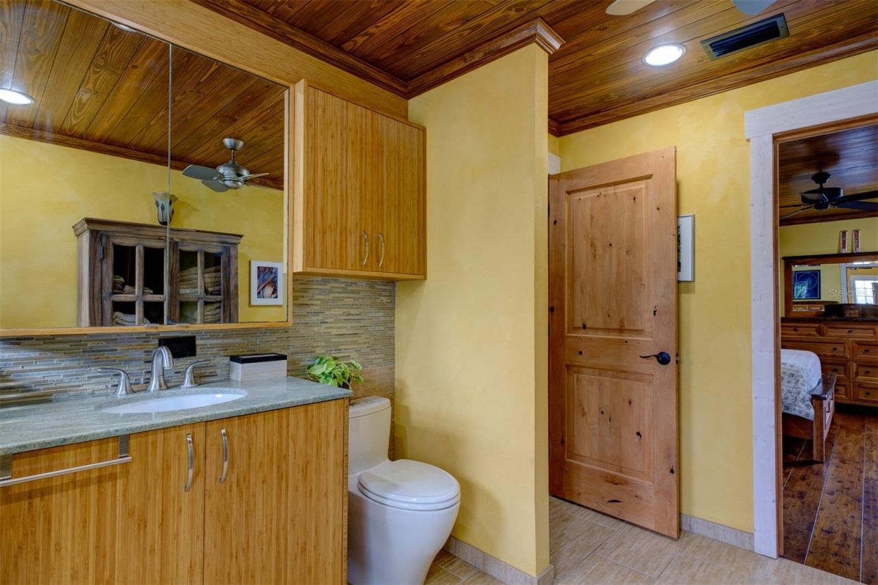 2690 Temple Street, Sarasota, FL 34239 Photo