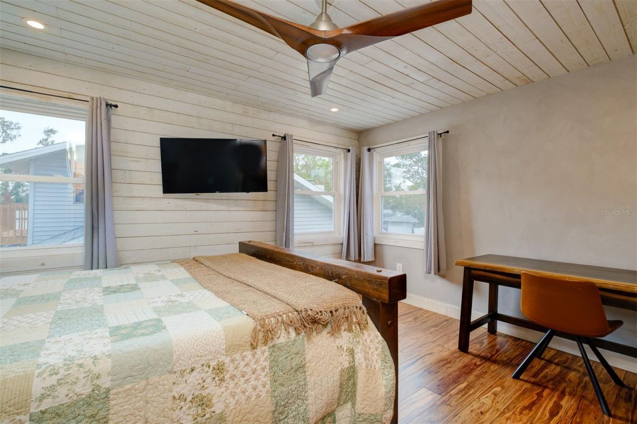2690 Temple Street, Sarasota, FL 34239 Photo