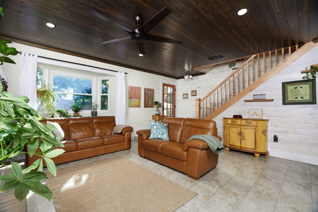 2690 Temple Street, Sarasota, FL 34239 Photo