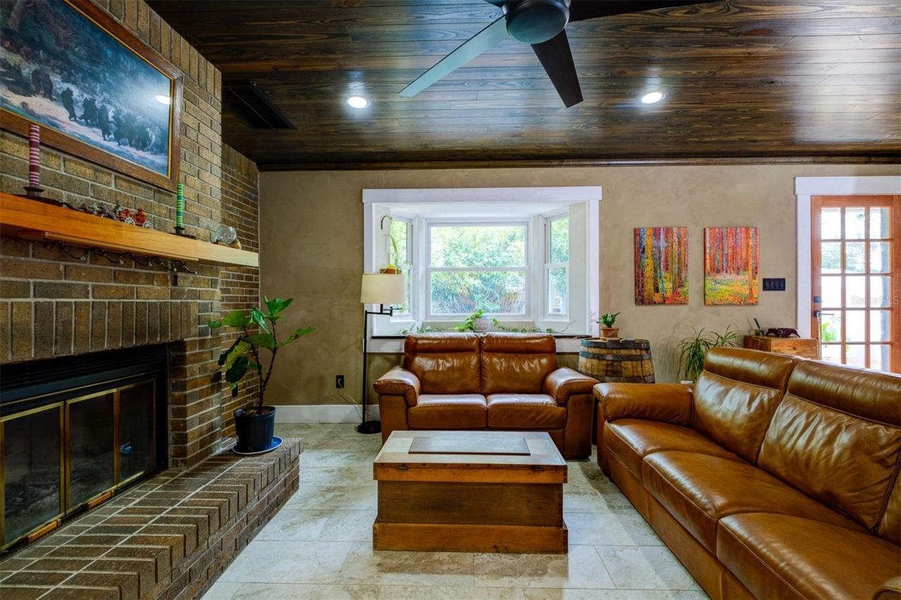 2690 Temple Street, Sarasota, FL 34239 Photo