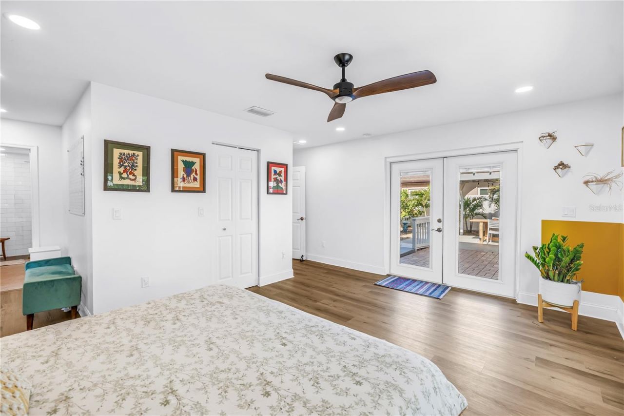 263 42nd Avenue Ne, Saint Petersburg, FL 33703 Photo
