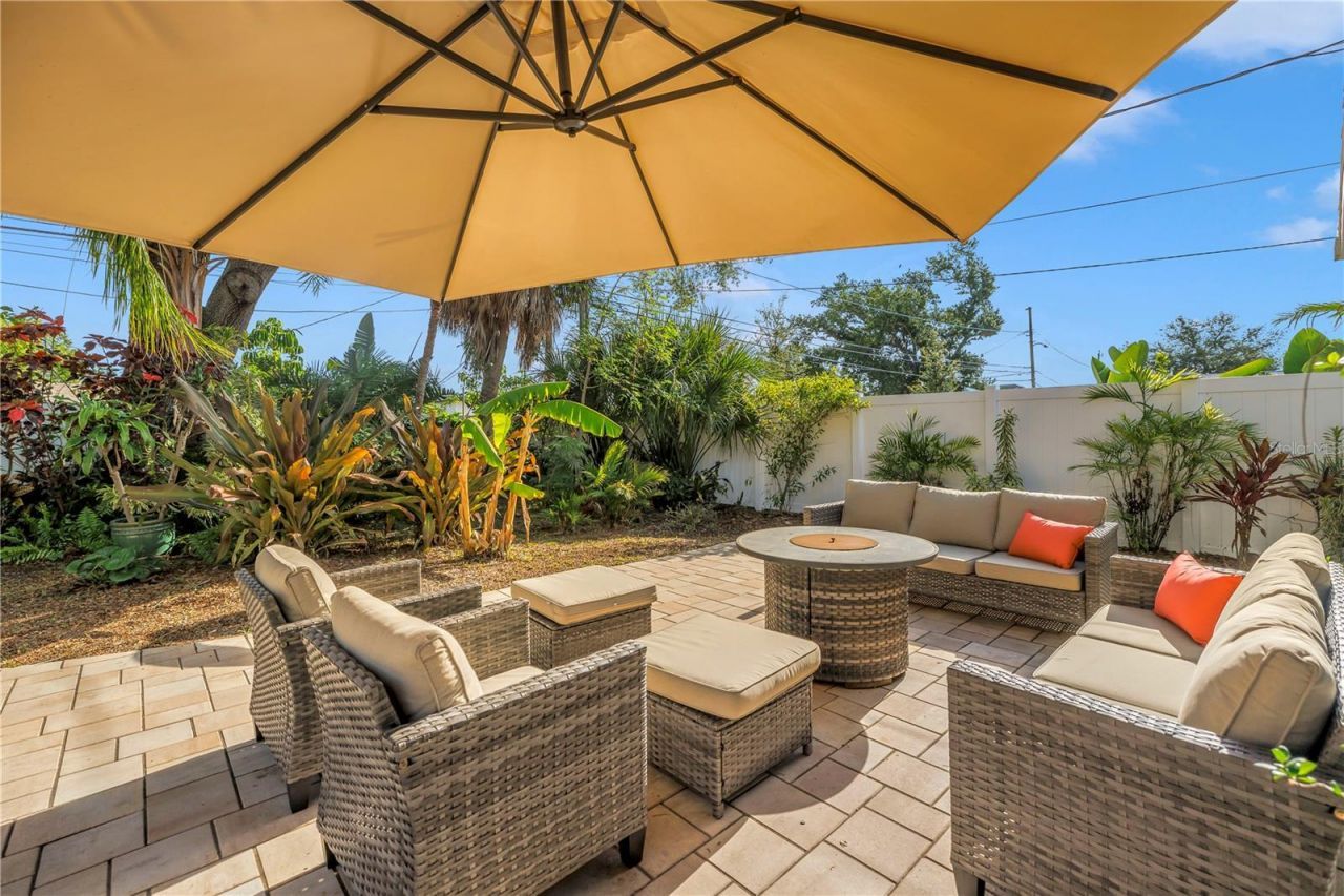 263 42nd Avenue Ne, Saint Petersburg, FL 33703 Photo