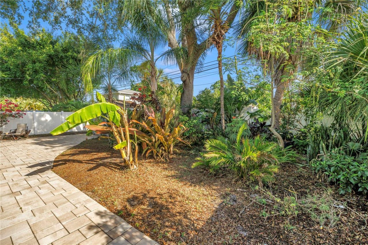 263 42nd Avenue Ne, Saint Petersburg, FL 33703 Photo