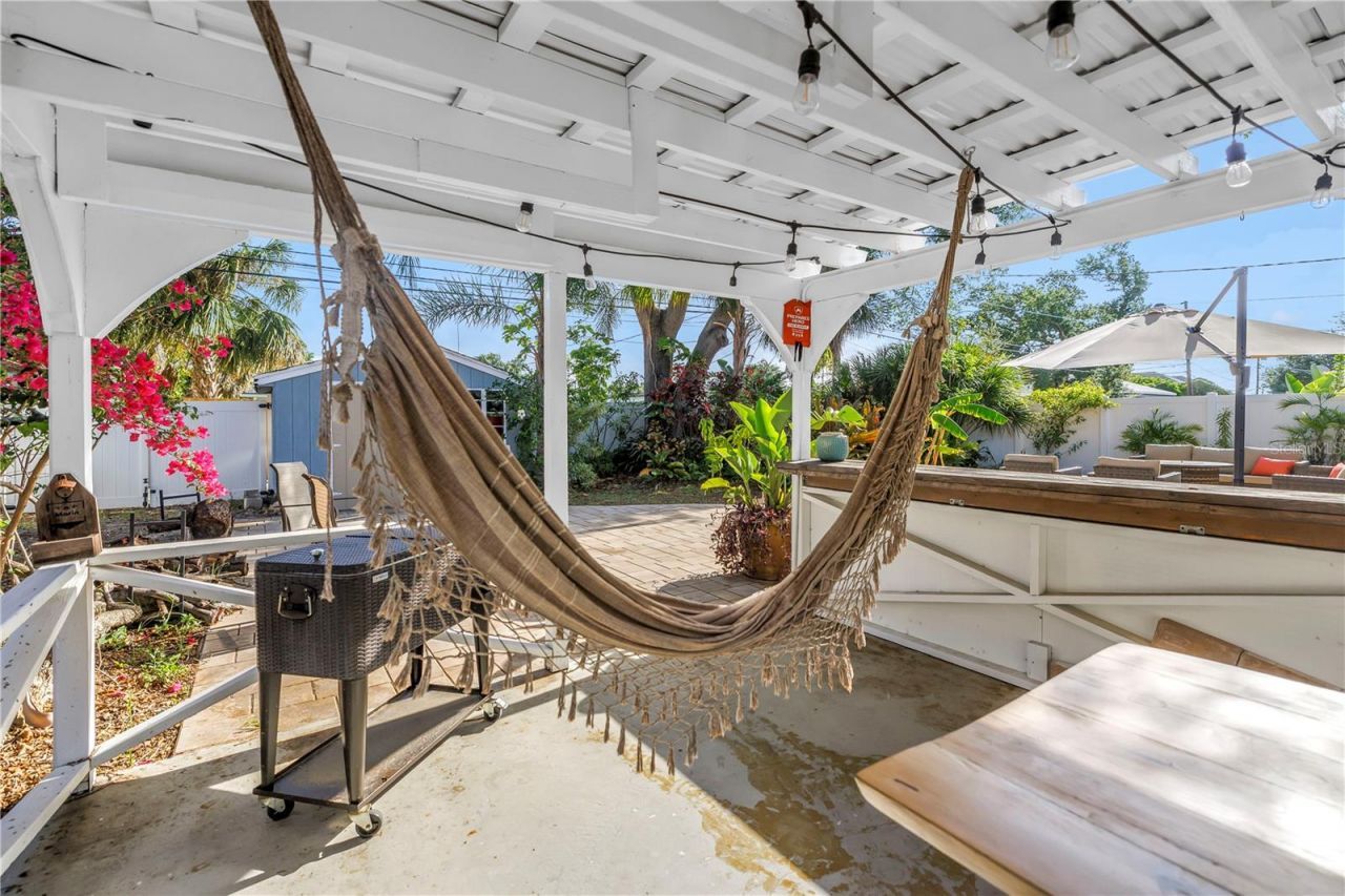 263 42nd Avenue Ne, Saint Petersburg, FL 33703 Photo