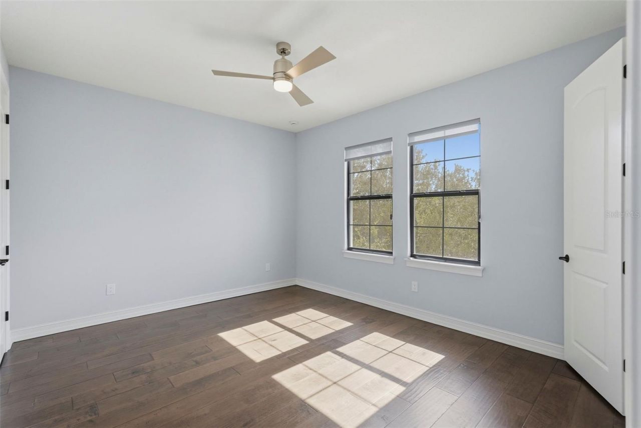1867 5th Street N, Saint Petersburg, FL 33704 Photo