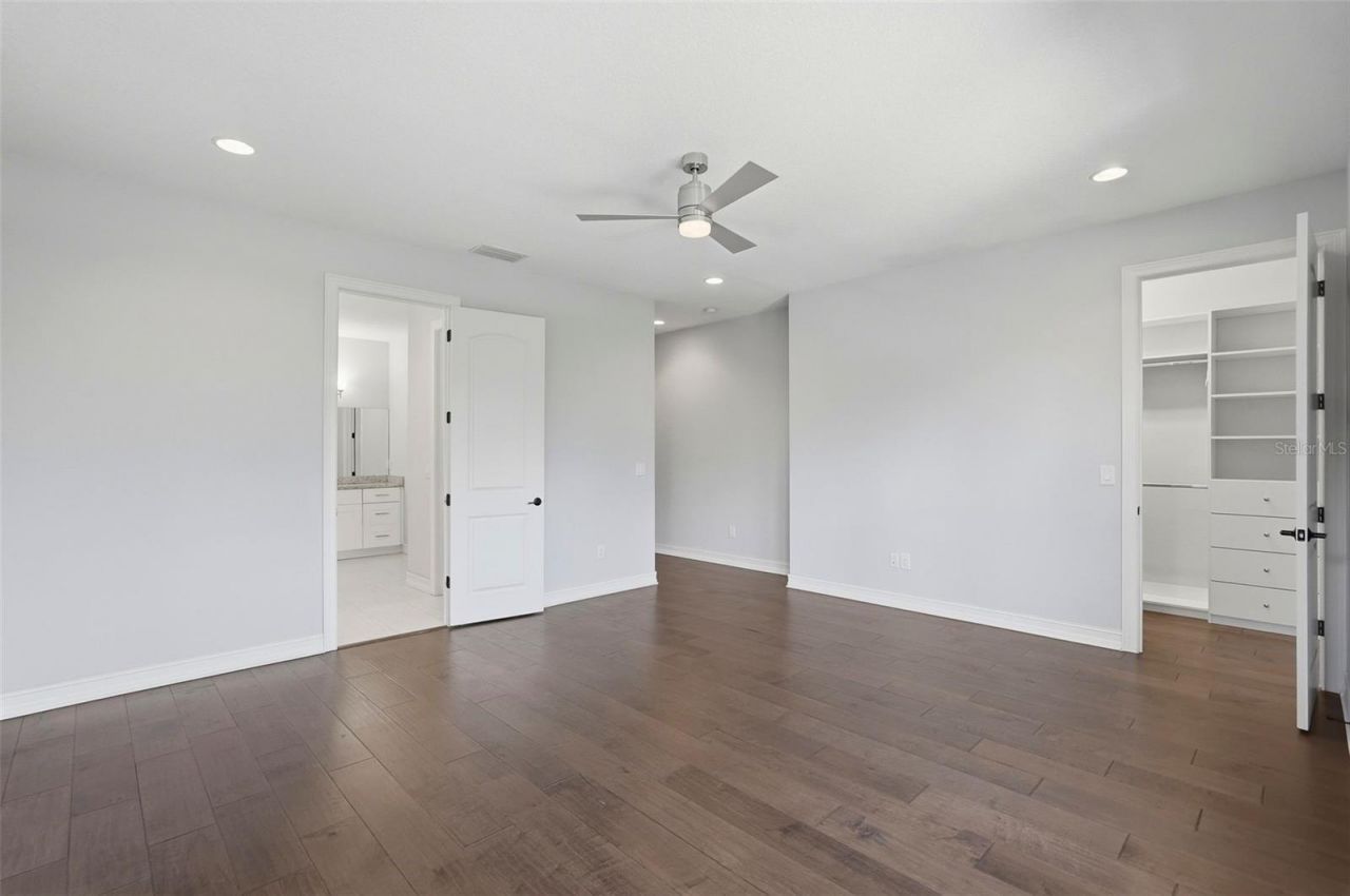 1867 5th Street N, Saint Petersburg, FL 33704 Photo