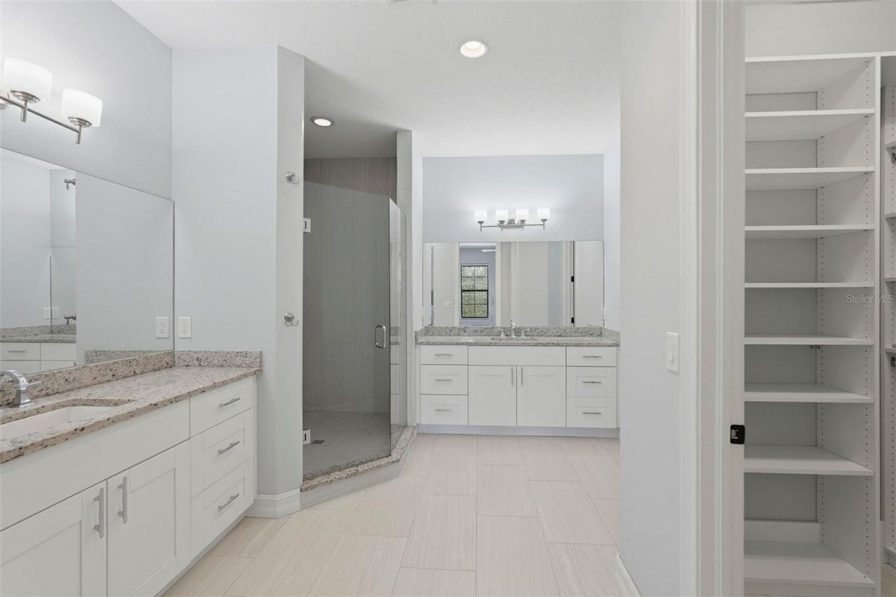 1867 5th Street N, Saint Petersburg, FL 33704 Photo